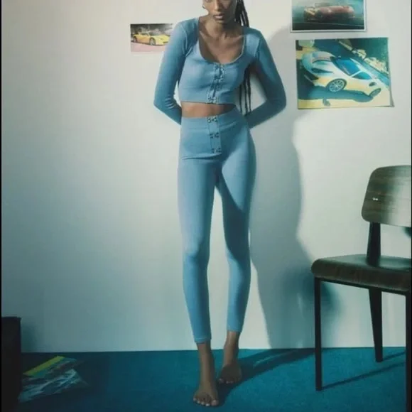 Zara SEAMLESS HIGH WAIST LEGGINGS WITH HOOK-AND-EYE FASTENINGS BLUE XS/S NEW - Picture 13 of 16